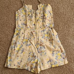🟠2/$20 - Flower Print Romper